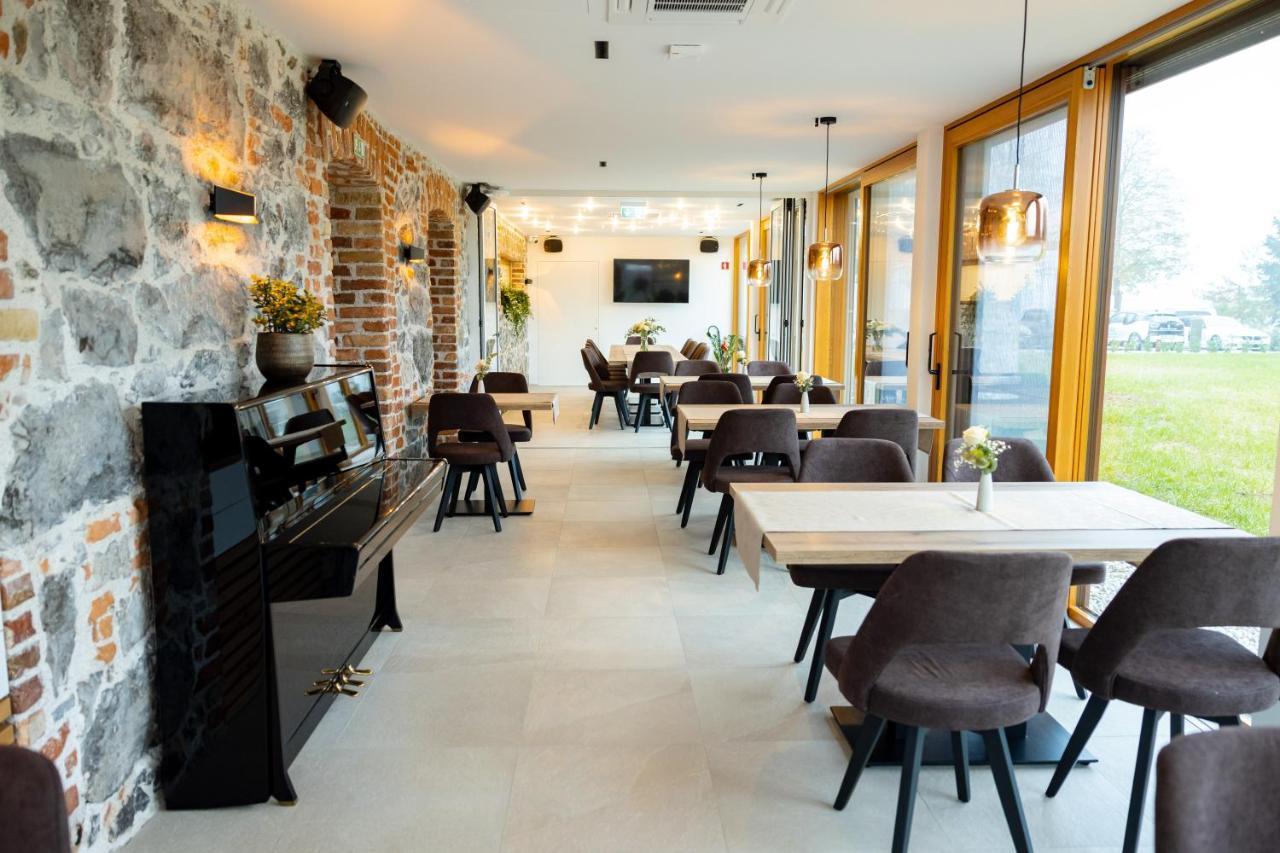 Resort Village Majer Gradac Exterior foto